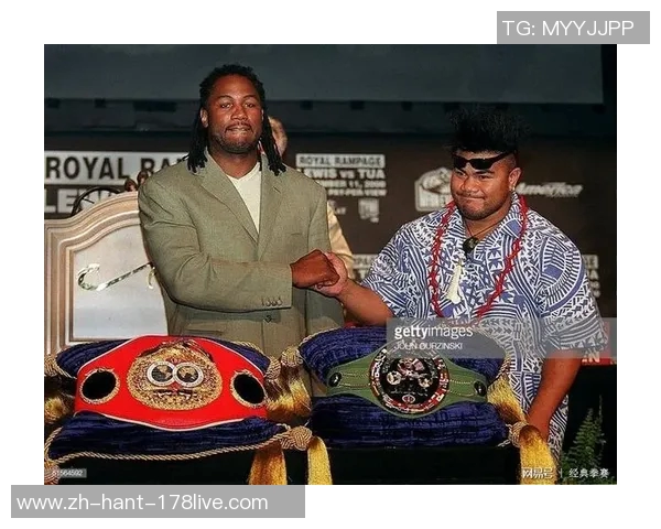 刘易斯与图阿的巅峰对决谁能在拳坛称霸引发热议 刘易斯与图阿的巅峰对决谁能在拳坛称霸引发热议